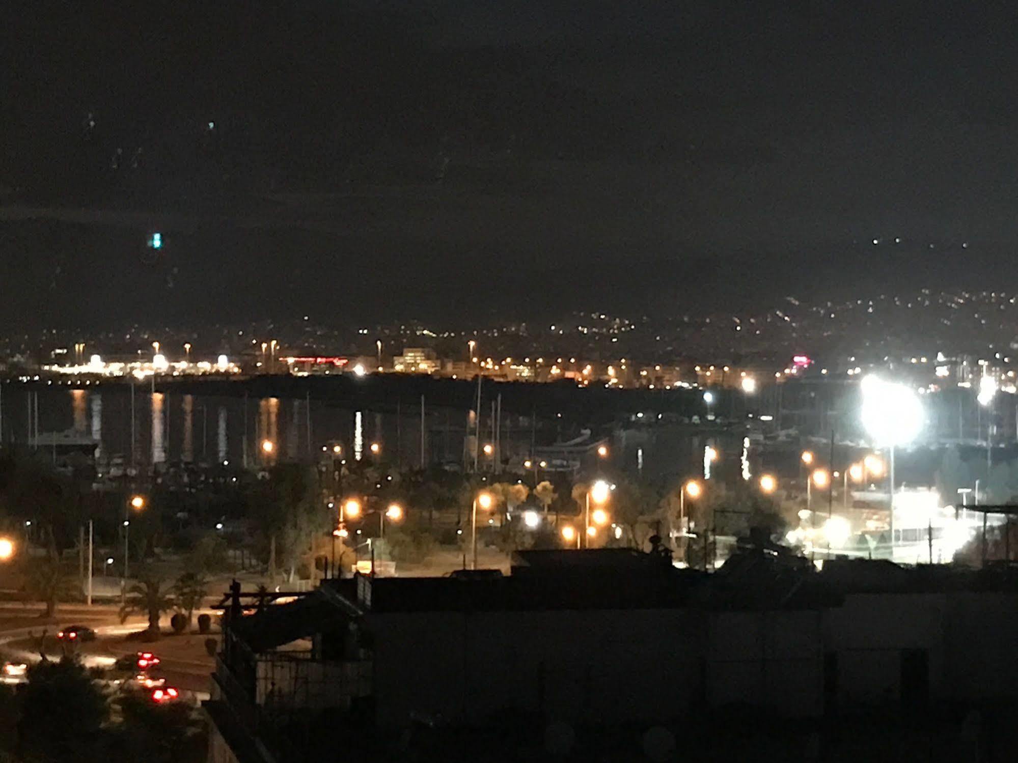 אתונה Arma Faliro Apartments מראה חיצוני תמונה
